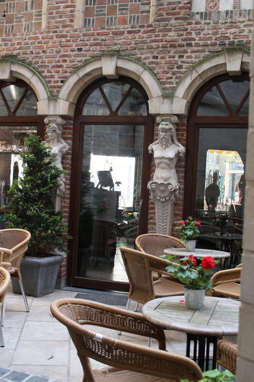 Kathedraallogies Drie Koningen Antwerpen Bagian luar foto