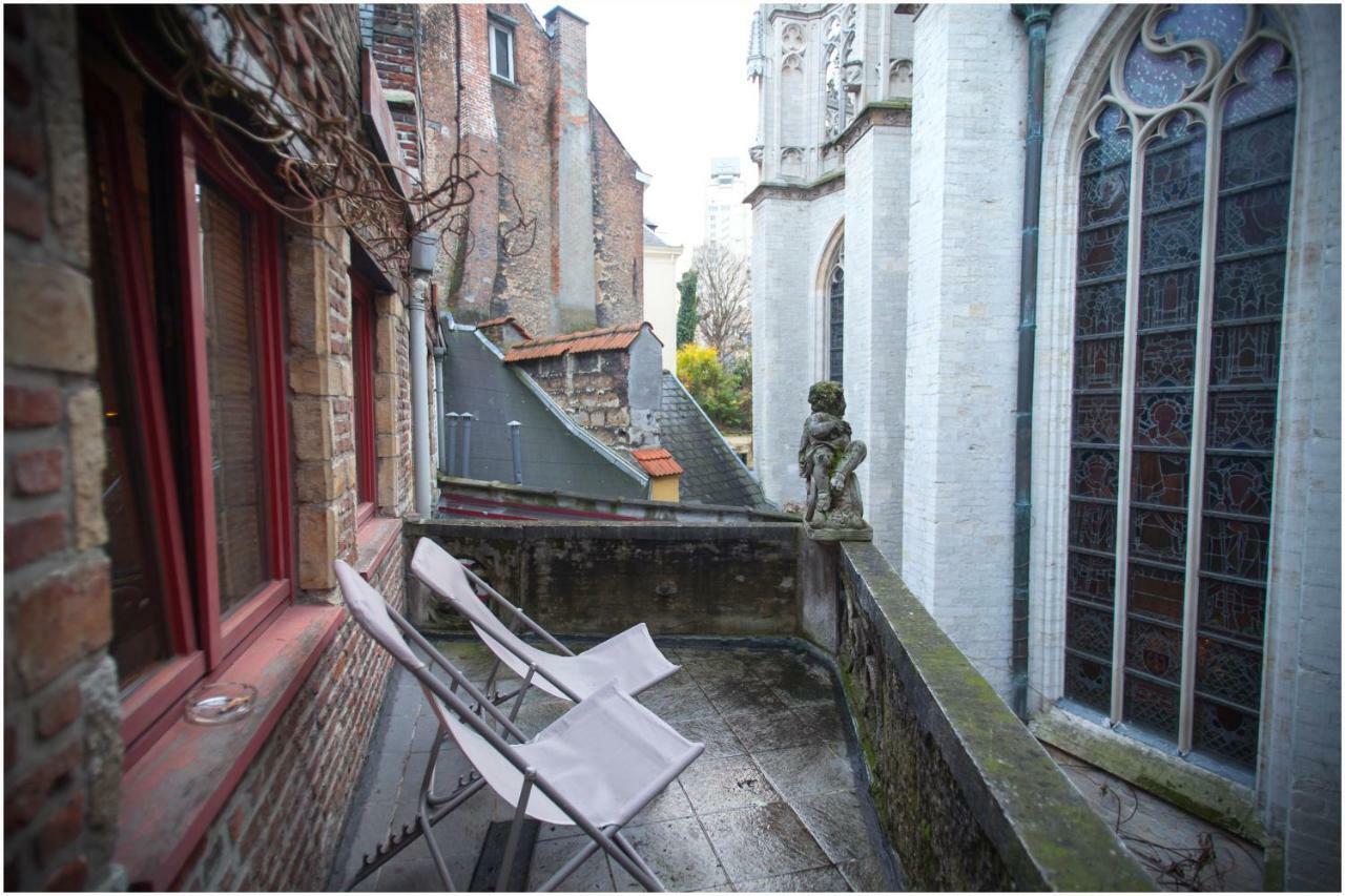 Kathedraallogies Drie Koningen Antwerpen Bagian luar foto