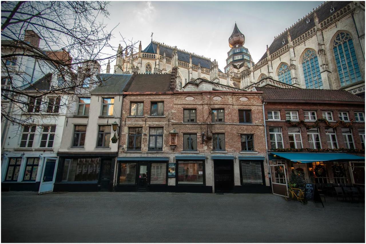 Kathedraallogies Drie Koningen Antwerpen Bagian luar foto